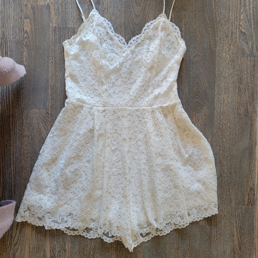 White Lace Romper - Size 8